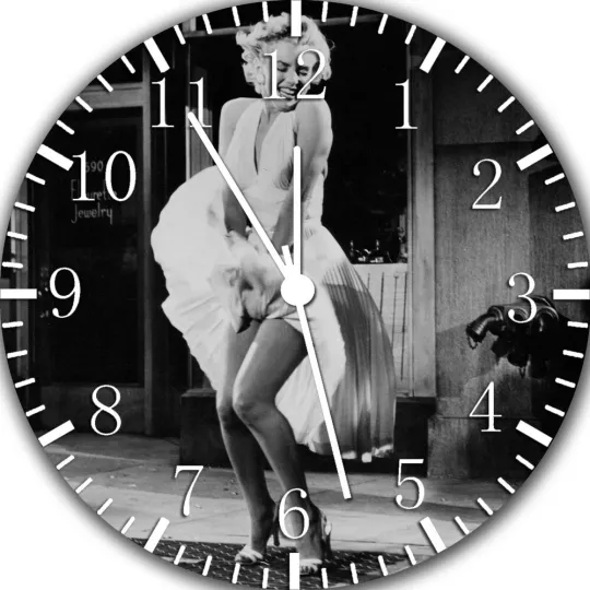 Marilyn Monroe Wall Clock
