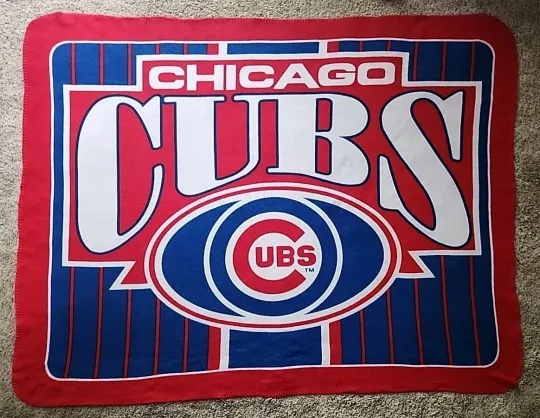 Vintage 43" x 58" Chicago Cubs Fleece Throw / Blanket