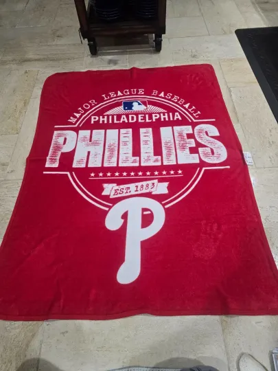 Philadelphia Phillies Large Soft Fleece Throw Blanket 43x57 Man Cave Crisp