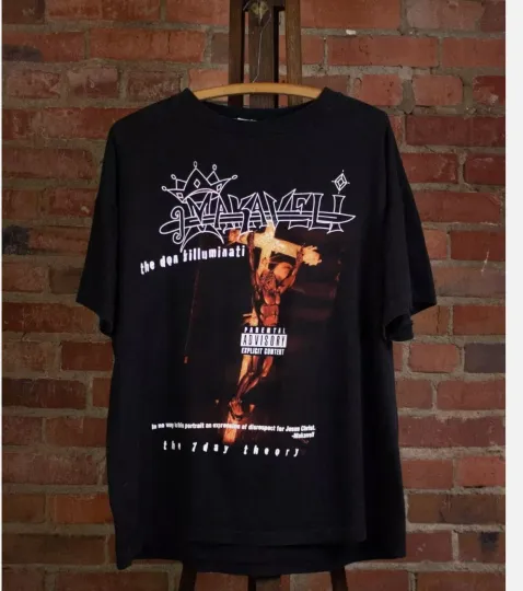 Discover 2Pac 90s Makaveli RIP Rap Graphic T-Shirt