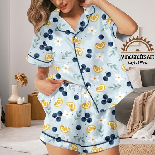 Discover Blueberry & Lemon Print Pajamas Set for Women