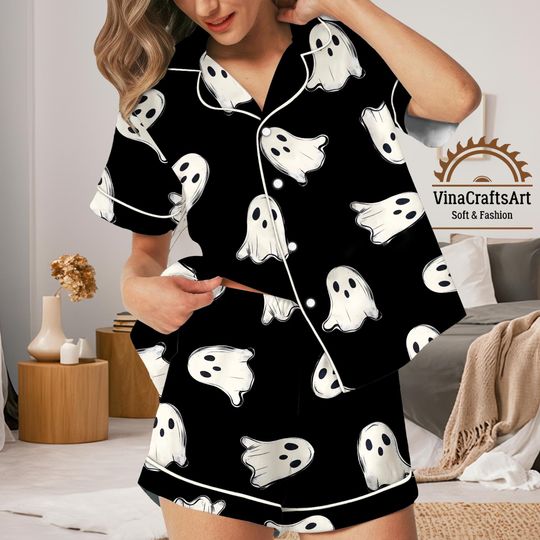 Discover Halloween Ghost Pajamas Set, Spooky Cute Sleepwear for Women, Black Ghost Loungewear, Cozy Fall PJ Gift for Her, Halloween Aesthetic