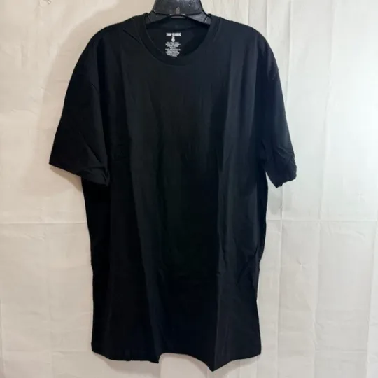Discover True Classic Men's Crewneck Short Sleeve T-Shirt in Black Size Tall XL
