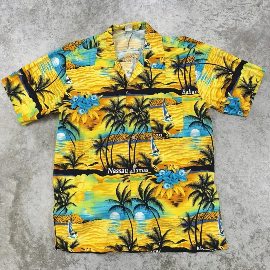 Vintage Bahamas Hawaiian shirt mens Large floral Camp Nassau tourist 80s summer
