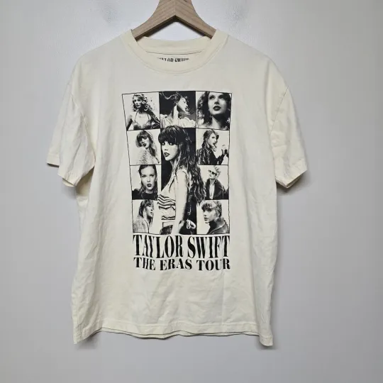 Discover Swift Concert T-shirt Medium USA Eras Tour Country Pop Cream