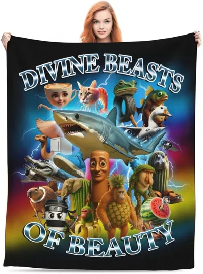 Discover Italian Brain-Rot Horror Style Flannel Blanket – Gamer Meme Cozy Throw