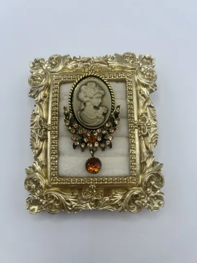 Discover Vintage Style Cameo Brooch Gold Tone Rhinestone Dangle Costume Jewelry
