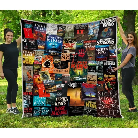 Horror novel series Quilts, Stephen King Halloween Horror Movie Quilt Blanket