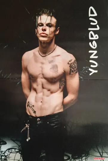 Discover YUNGBLUD - A3 Poster 42x28cm - Fan Merch Plakat Sammlung Clippings Foto BRAVO
