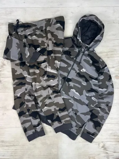 Discover Nike Camo Tracksuit Full Zip Hoodie And Pants Gray Men Size 2XL