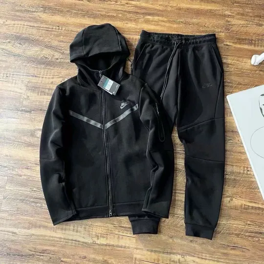 Discover Nike Sportswear Tech Fleece Full-Zip Hoodie and Pants  Size L - Black