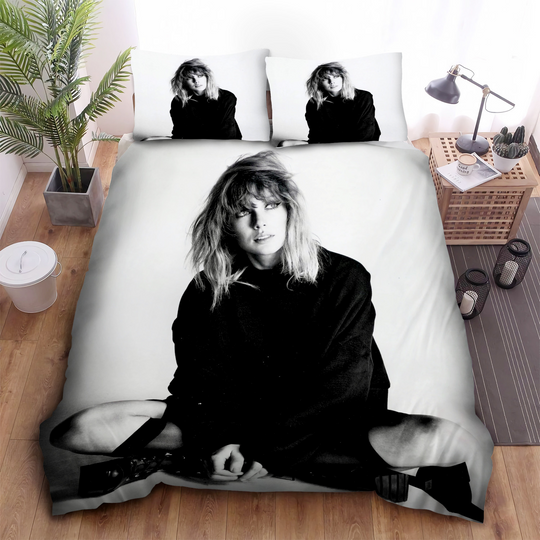 Discover Swift Style Bedding Set – Cozy Bedroom Home Decor