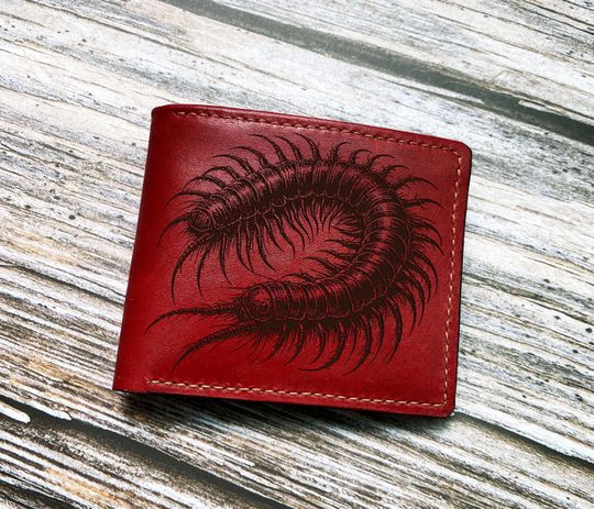 Discover Centipede Art Leather Wallet - Tri-Fold Insect Design for Men