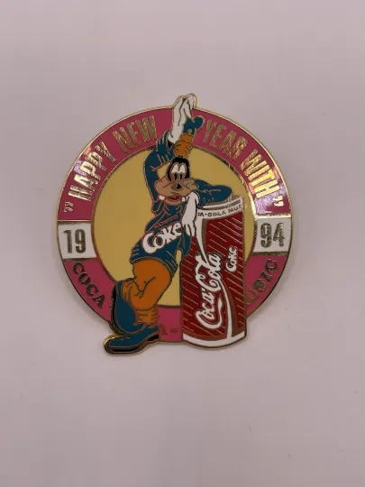 Discover PIN DISNEY COCA COLA HAPPY NEW YEAR GOOFY 1994 Pink Trading Pin Rare