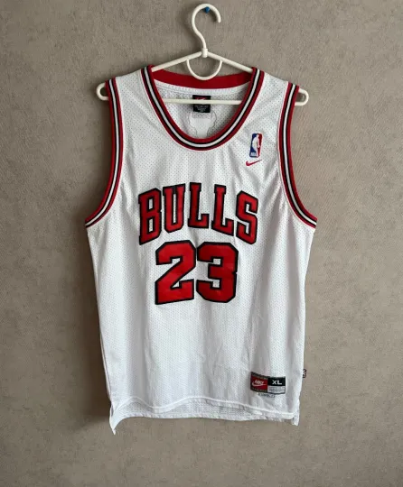 Discover RARE 90s NIKE MICHAEL JORDAN #23 CHICAGO BULLS JERSEY XL VINTAGE AUTHENTIC NBA