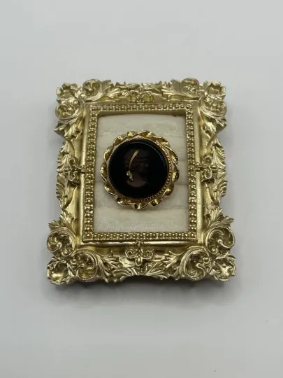 Discover Vintage Glass Cameo Brooch Gold Tone Scalloped Frame Victorian Style Pin Lady