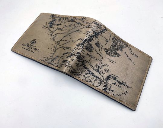 Discover Middle Earth Vintage Map Leather Men's Bifold Wallet, LOTR Hobbit Rings of Power Fan
