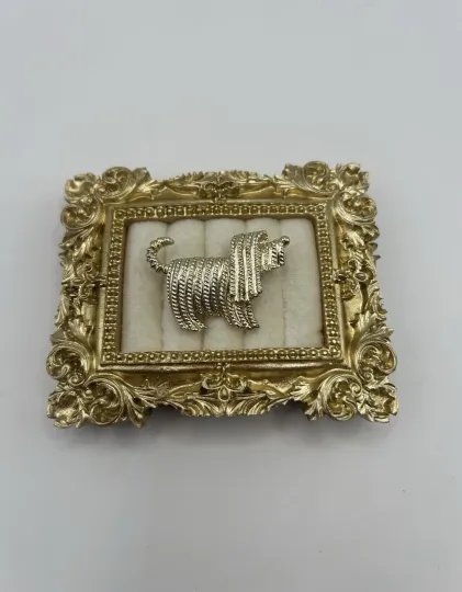 Discover Vintage SARAH COVENTRY Signed Gold Tone Shaggy Dog Brooch Pin 1.5"