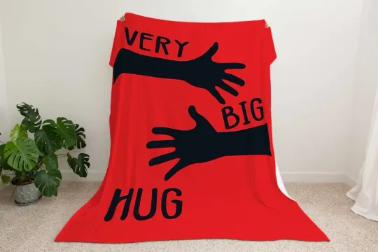 Discover TRUNGHN  Very Big Hug Best Friend Birthday Gifts Fleece Blanket 2026 size 60x80