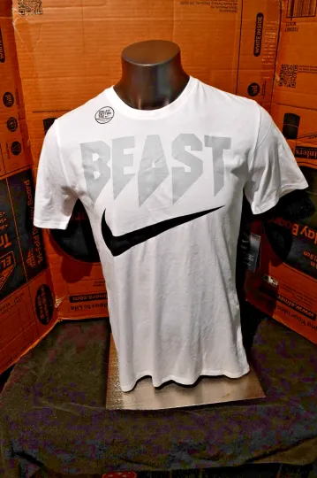 Discover Nike Dri-FIT The Nike Dry Tee Men's Medium Athletic Fit T-Shirt White NWT