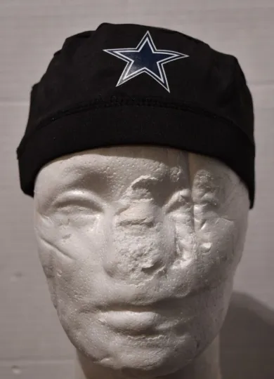 Discover Men's New Era Black Dallas Cowboys football Training Skully Cap S-L NWOT