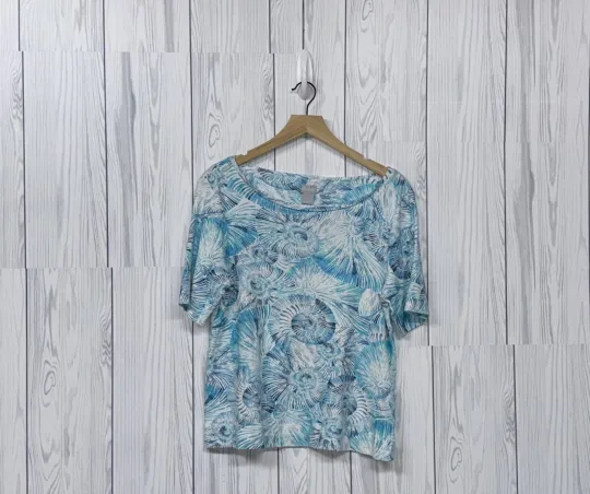 Discover Chicos t shirt womens size 2 short sleeve round neck white patterned cotton