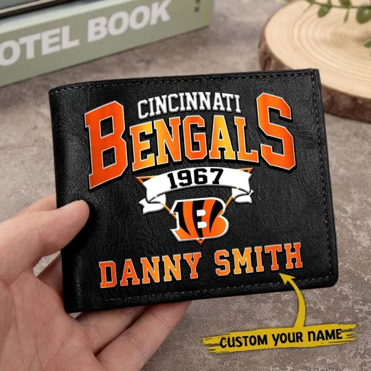 Discover Personalized Cincinnati Football Bengalss Team Men Leather Wallet Gift For Him
