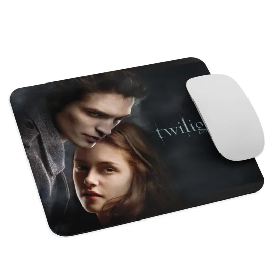 Twilight Vampire's Romance Mouse Pad  Featuring Bella and Edward