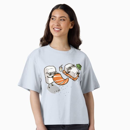 Discover sushi on the beach Boxy T-Shirt