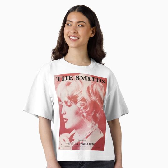 Discover Sheila take a bow poster (The Smiths) Boxy T-Shirt