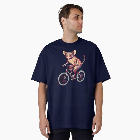 Discover Tarsier on a bike Oversized T-Shirt