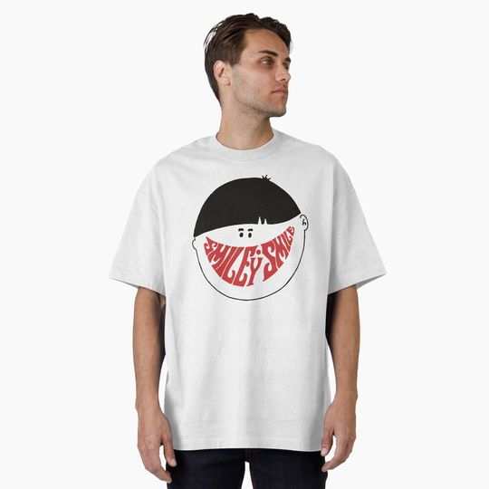 Discover SMILEY SMILE RED Oversized T-Shirt