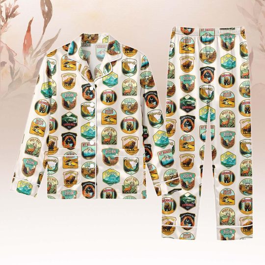 Discover National Park Badge Pajama Set, Vintage Travel Stamp Long Sleeve PJs, Outdoor Adventure Lounge Set, Unisex Sleepwear