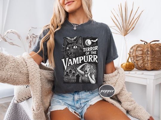 Discover Vintage Horror Cat T-Shirt, Terror of the Vampur