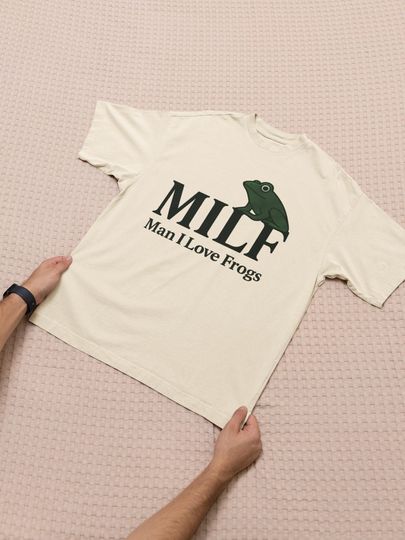 Discover Man I Love Frogs T-Shirt,Gen Z Meme Tees, Meme Frog Shirt, Vintage Style Unisex T-Shirt, Offensive Unisex Tee, Inappropriate Funny Gag Gift