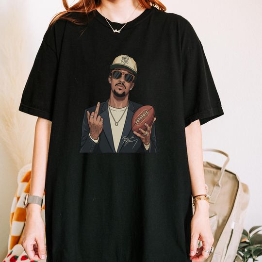 Bunny Football Bad Benito Shirt, Bunny Bowl 2026 Halftime Show, Puerto Rico Super Bowl T-Shirt