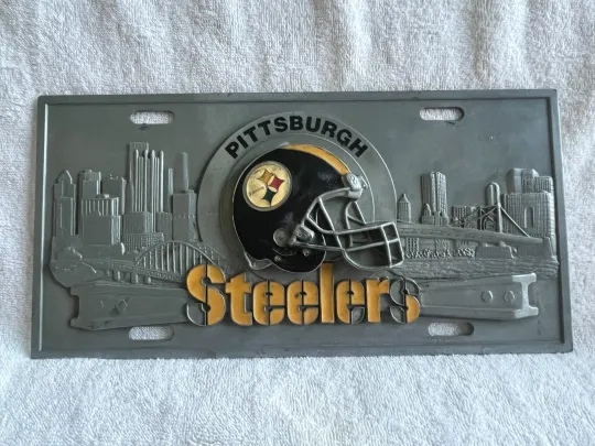 Discover football COLLECTOR'S 3D PITTSBURGH Steeler "HEAVY DUTY" LICENSE PLATE