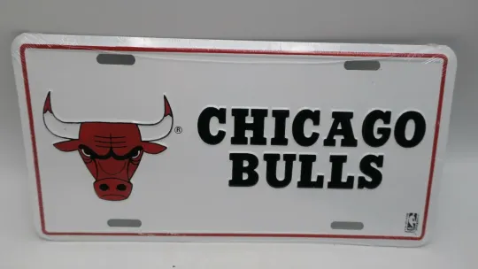 Vintage Metal Embossed Chicago Bulls NBA License Plate Car Tag