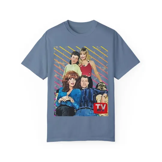 Discover Nostalgic TV Show Vintage Married with Children T-Shirt