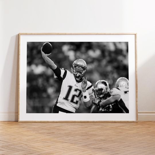 Discover Tom Brady Poster, New England Patriots, football Fan Print, Super Bowl, Fan Print, Black and White Wall Art, Sport Poster, American Football Gift