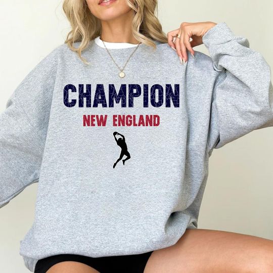 Discover Vintage New England Champion Football Shirt and Sweatshirt, Distressed 1960 Game Day Sweatshirt, Retro Varsity Sports Crewneck Sweatshirt