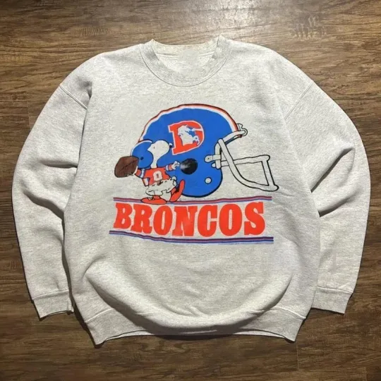 Denver Broncos Vintage 80s Football Peanut Crewneck Sweatshirt Unisex