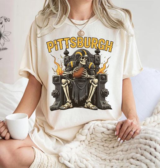 Discover Vintage Pittsburgh Football Sweatshirt: Retro 90s Style Graphic Crewneck, Sunday Football T-shirt