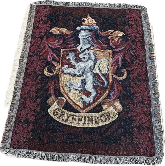 Harry Potter Gryffindor Crest Wall Hanging Tapestry Woven Throw Blanket Fringe