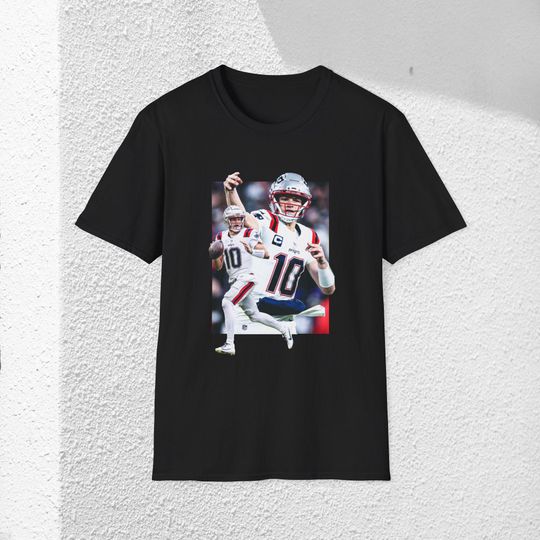 Drake Maye New England Patriots Football Unisex T-Shirt, Sports Apparel, Gift for Him