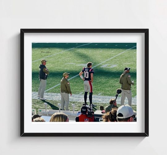 Discover 2025 Pats vs ATL Drake Maye New England Patriots Photograph - Foxboro Stadium, Ma (Framed 11x14 matted 8x10)