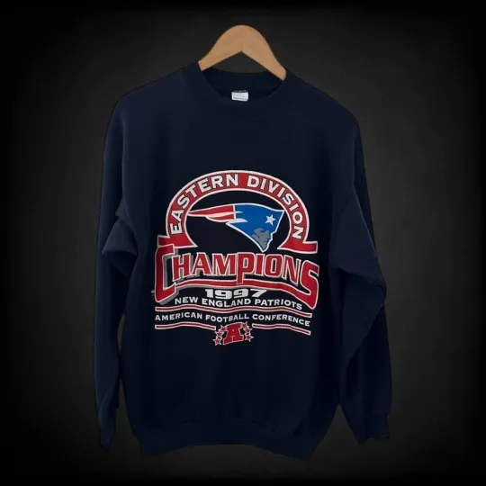 Vintage New England patriots crewneck sweatshirt