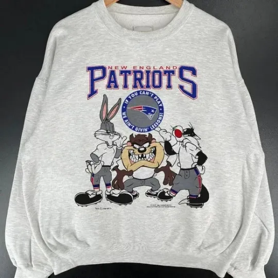football New England Patriots Looney Tunes classic unisex ash sweatshirt