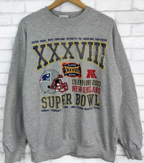 Discover New England Patriots Super Bowl champions 2003 Crewneck Sweatshirt VK08768