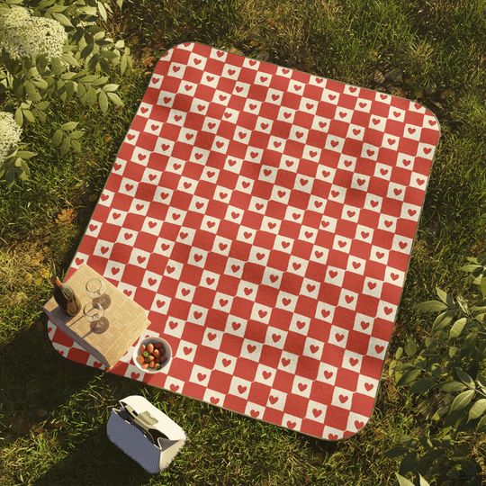 Red Heart Checkerboard Picnic Mats | Valentine Pattern Outdoor Mats